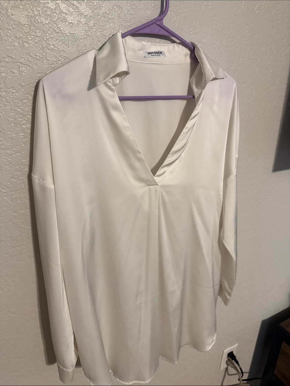 Wit & Wisdom Cream V-Neck Satin Tunic Blouse